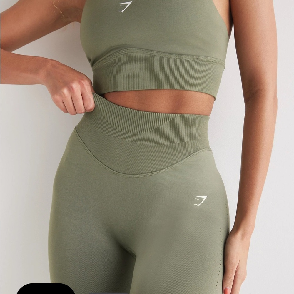 ✨ LOWEST PRICE✨ NEW Green Gymshark Leggings - Picture 3 of 11